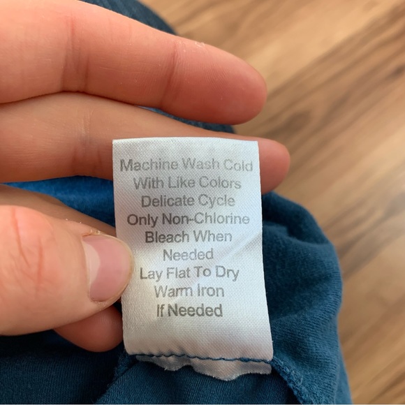 Cabi V-Neck Teal Blouse - Picture 11 of 11